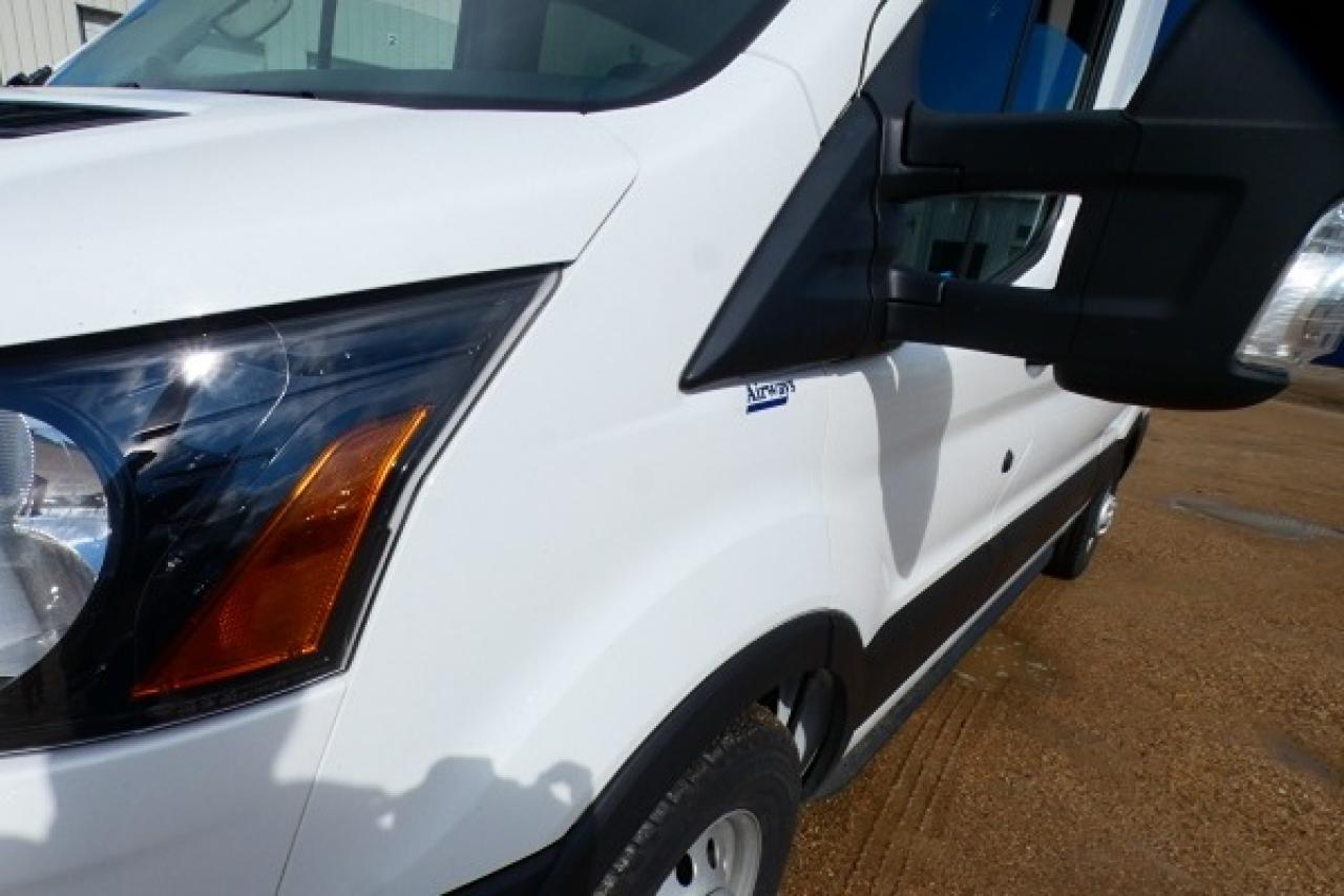 2023 Ford Transit 350 XL 12 pass. mid roof w/cloth seats, BUC - Photo #27