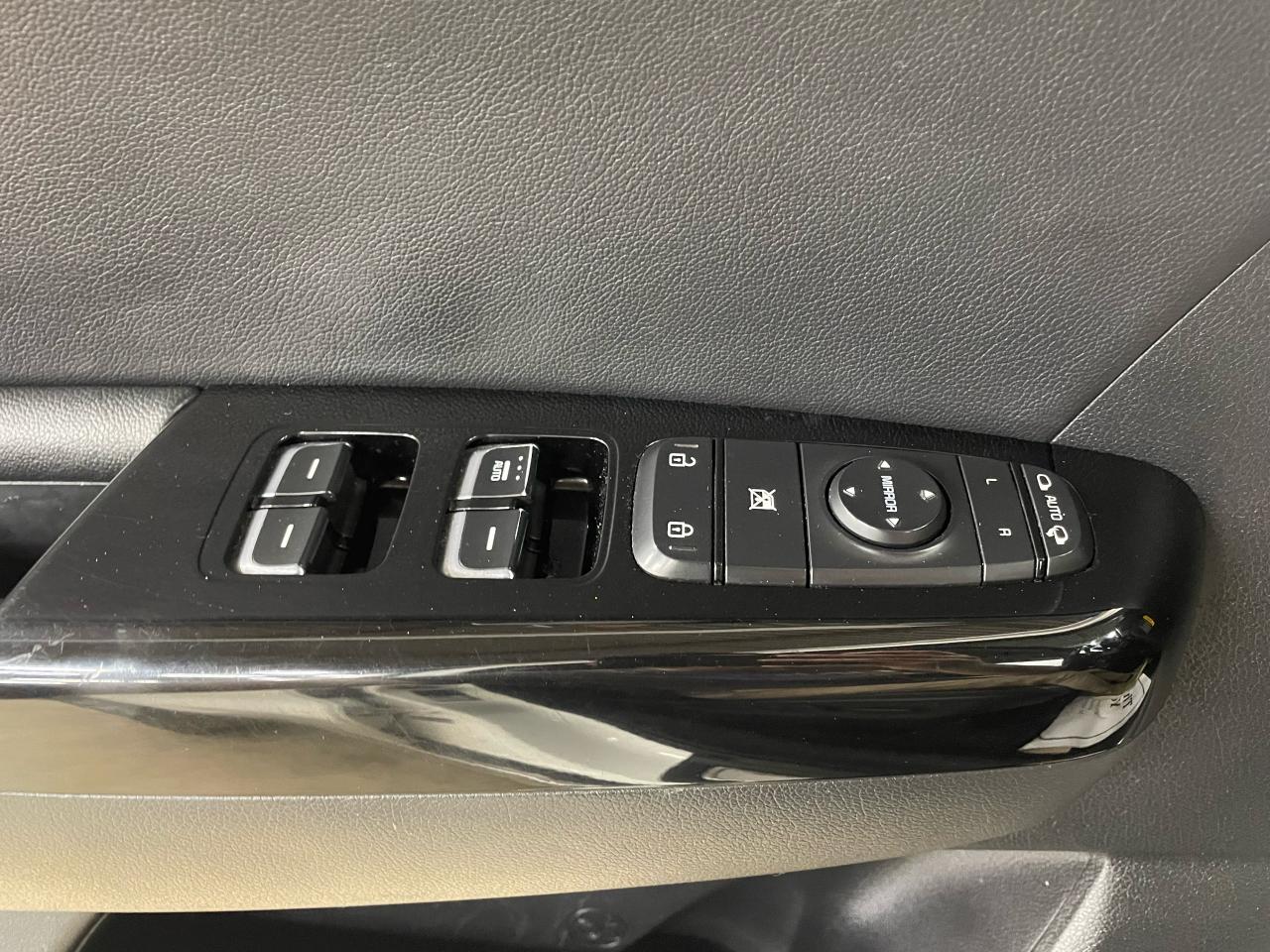 2017 Kia Sportage SX TURBO Photo11
