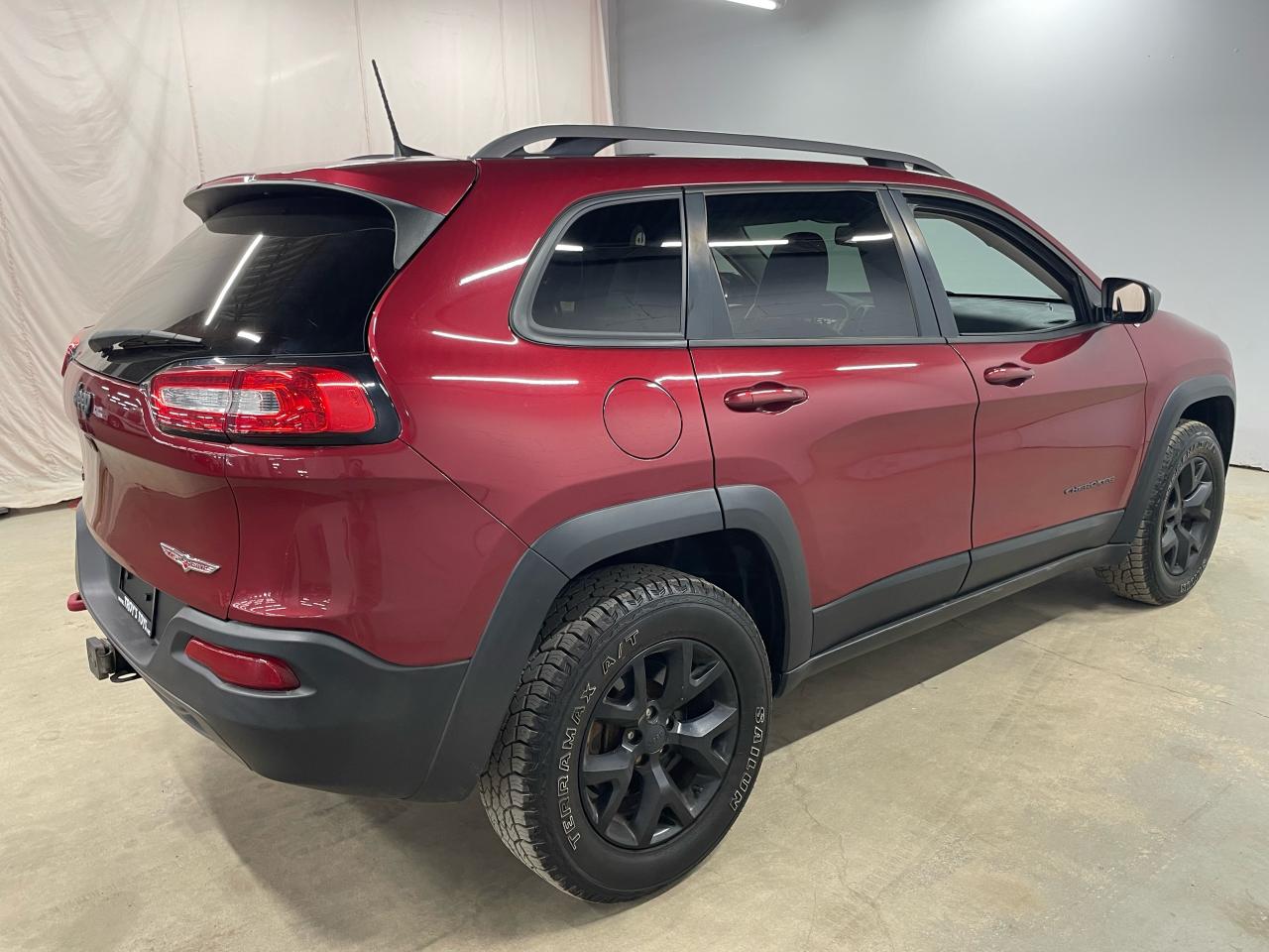 2016 Jeep Cherokee Trailhawk Photo7