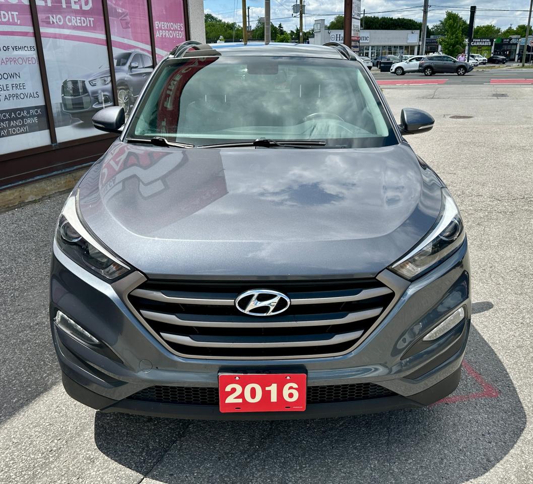 2016 Hyundai Tucson Luxury Photo2