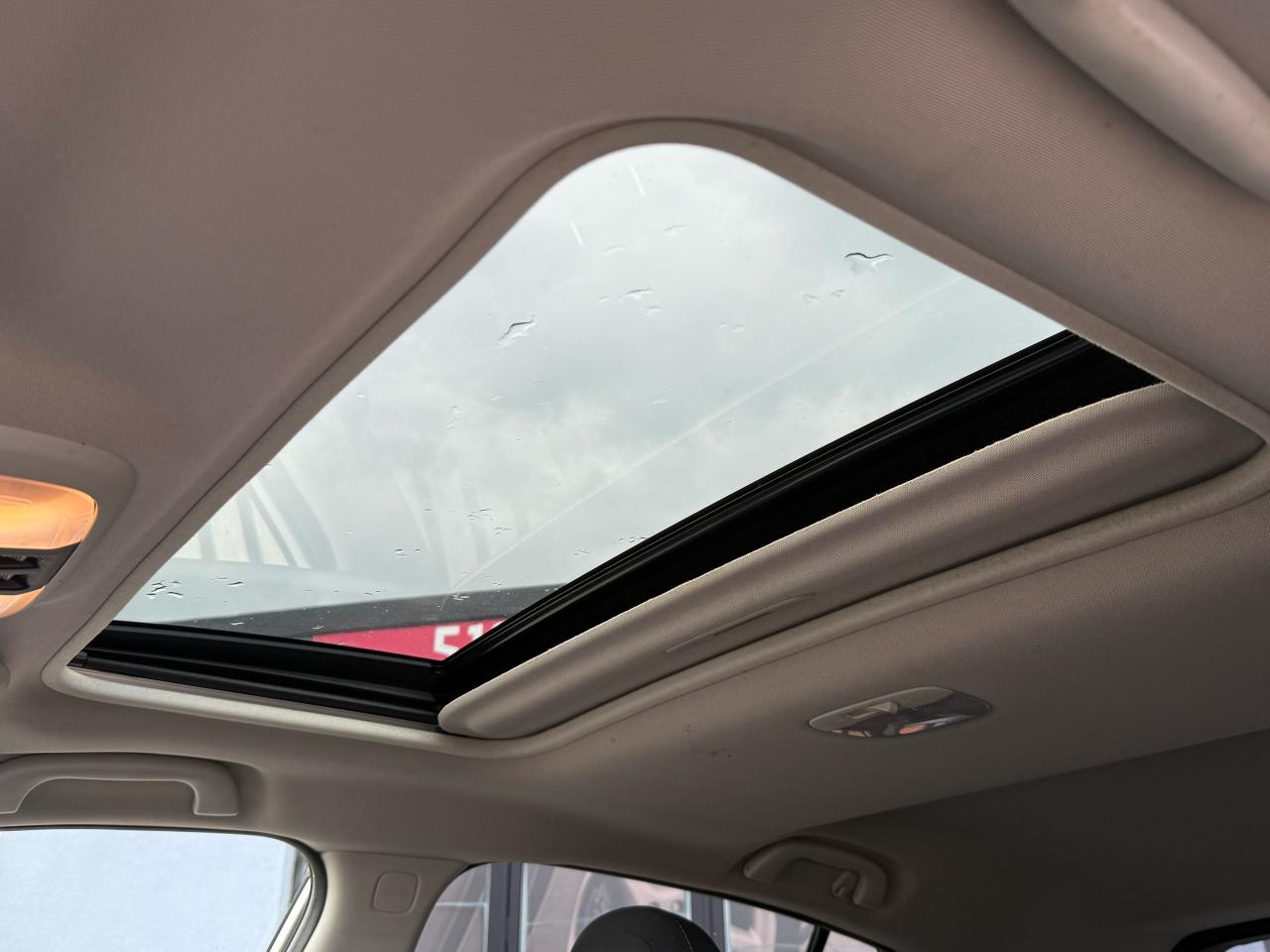 2023 Subaru Crosstrek Sport | Backup Camera | Sunroof | Heated Seats - Photo #16