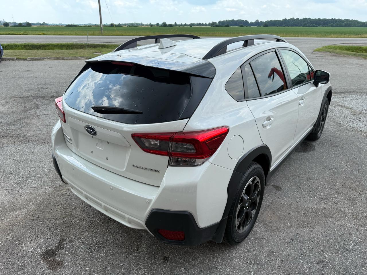 2023 Subaru Crosstrek Sport | Backup Camera | Sunroof | Heated Seats - Photo #5