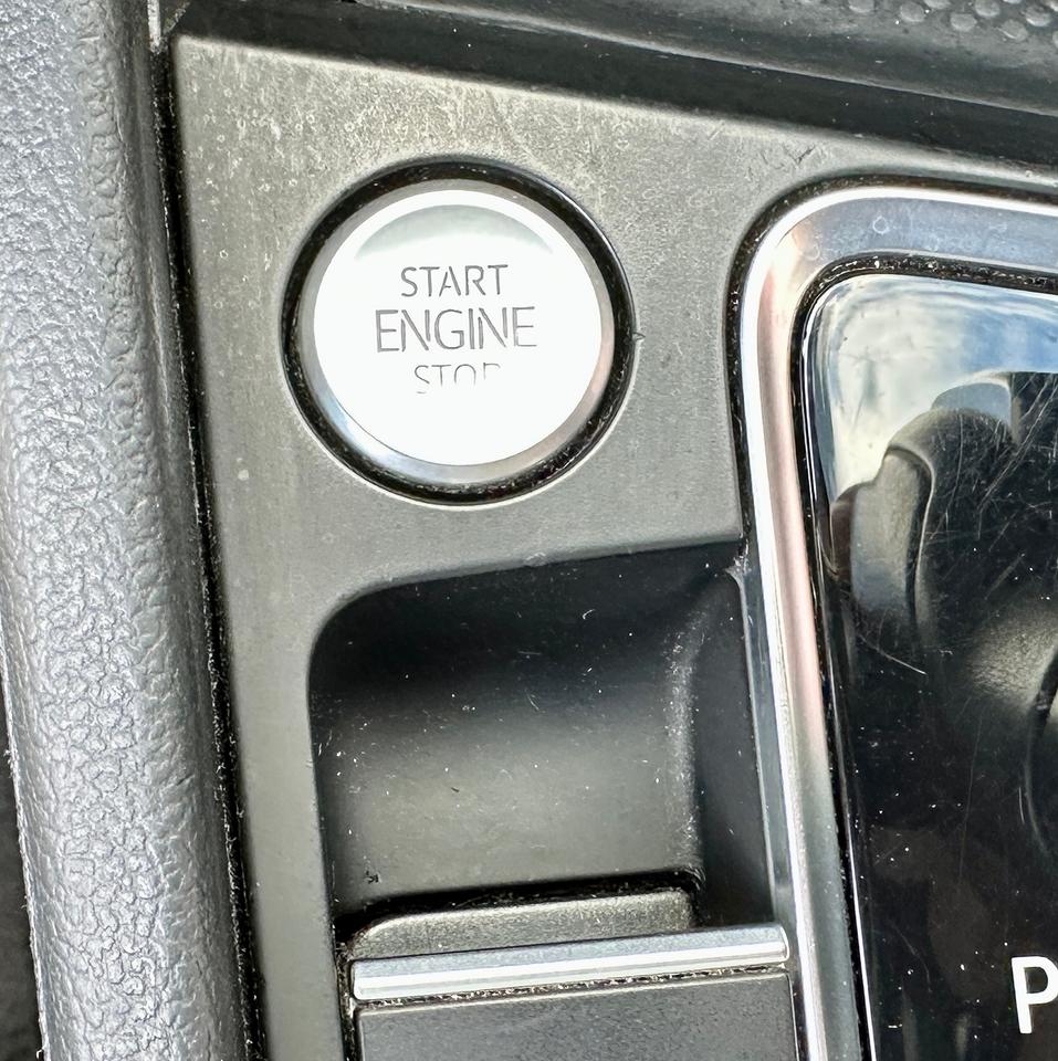 2021 Volkswagen Jetta HIGHLINE Photo