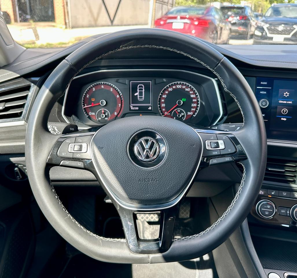 2021 Volkswagen Jetta HIGHLINE Photo