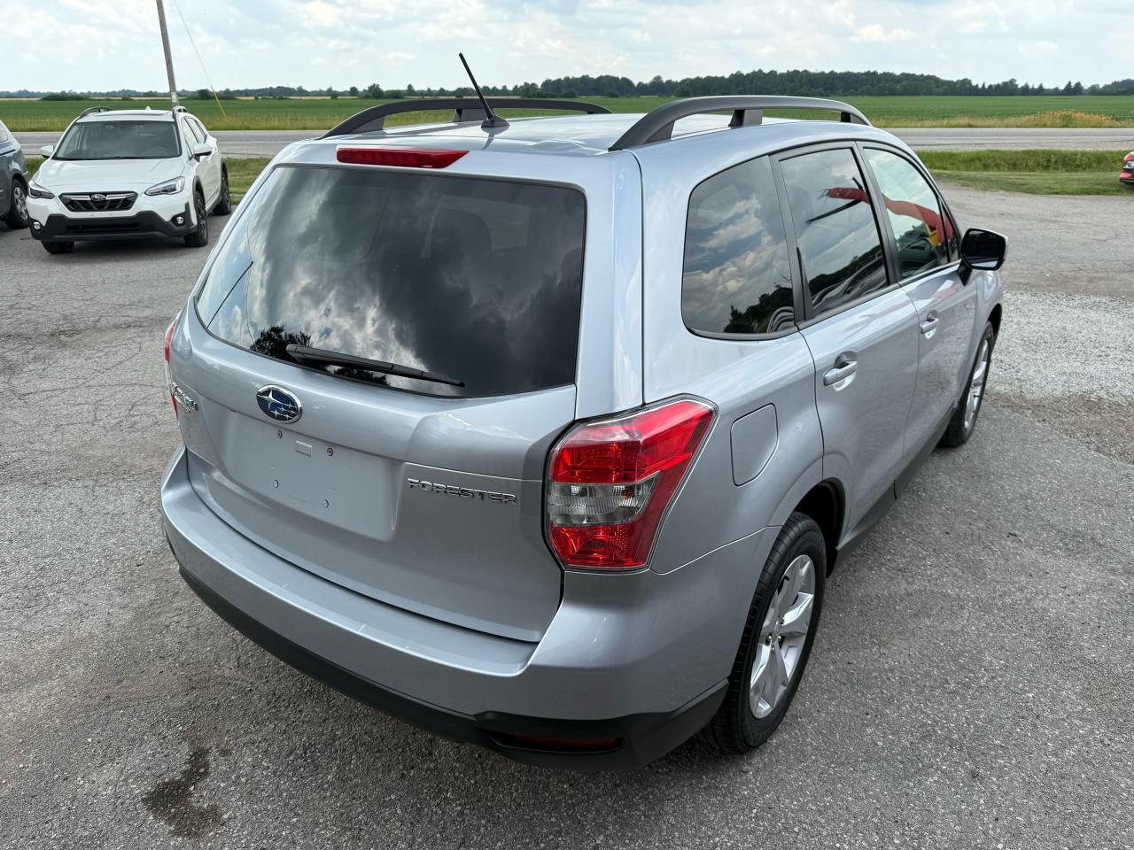 2015 Subaru Forester i Convenience | Backup Camera | Heated Seats | Bluetooth - Photo #5