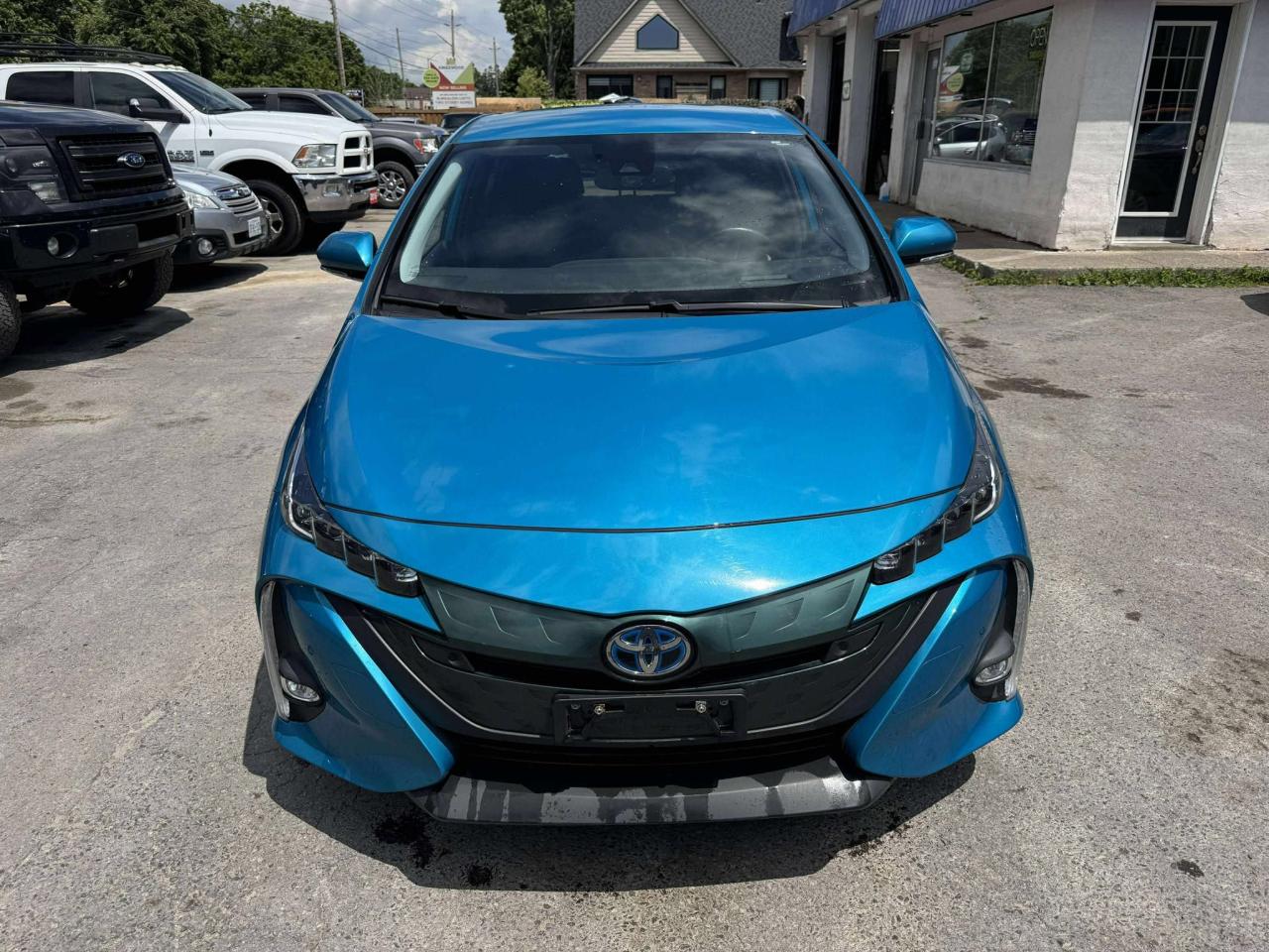 2020 Toyota Prius Prime  - Photo #2