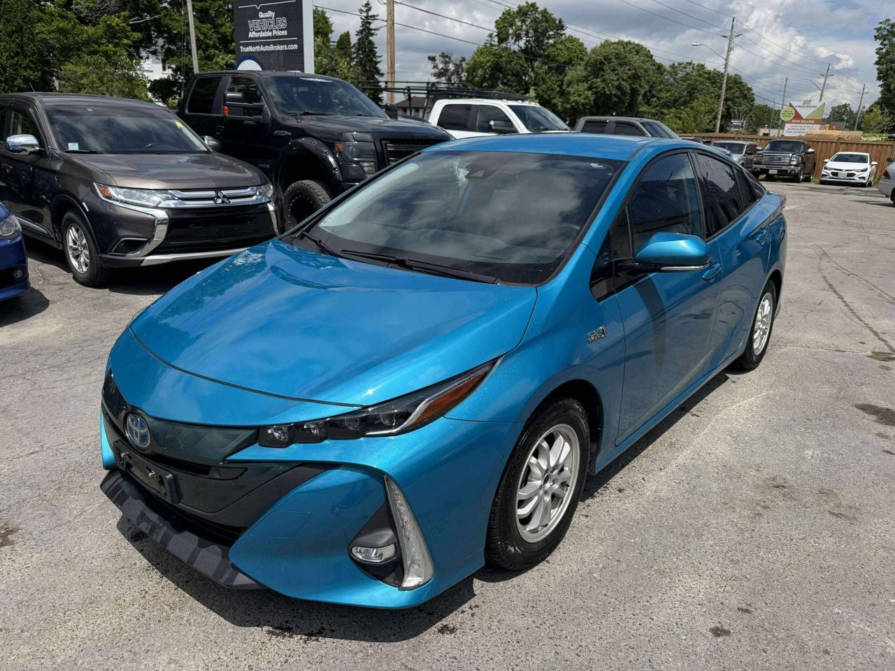 2020 Toyota Prius Prime  - Photo #3
