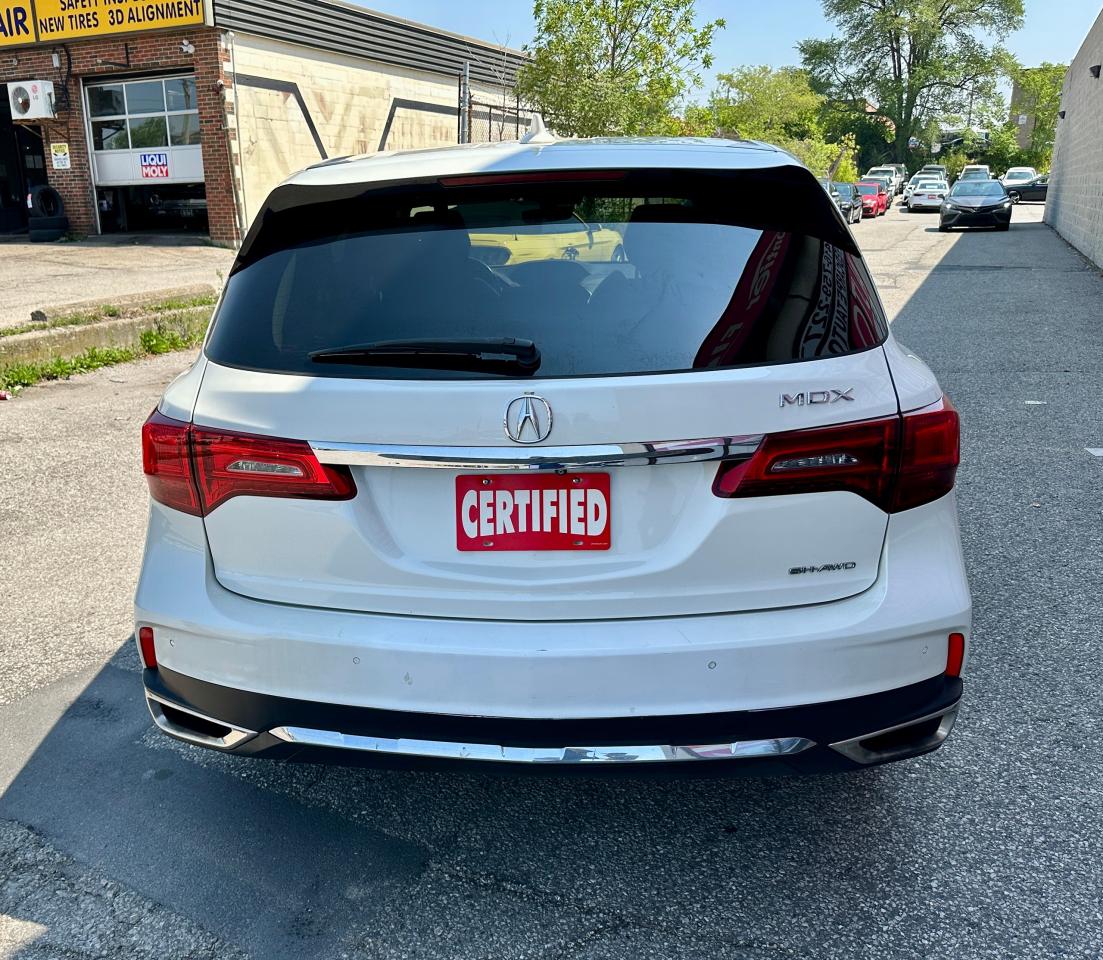 2017 Acura MDX Nav Pkg Photo4