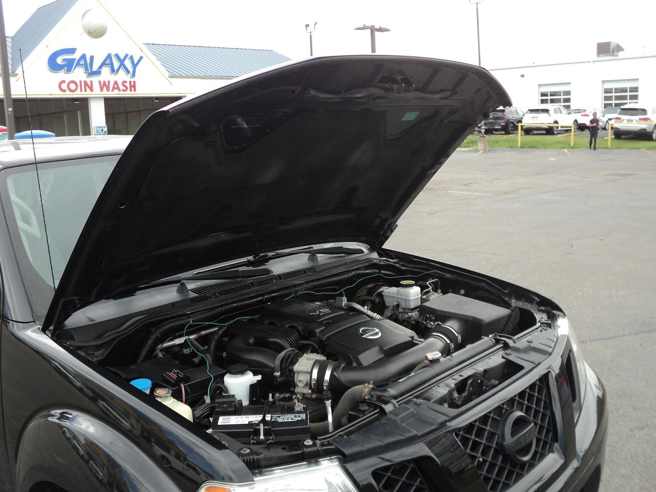 2019 Nissan Frontier SV Midnight Edition CrewCab 4x4 4.0L6cyl 6ftBox - Photo #31