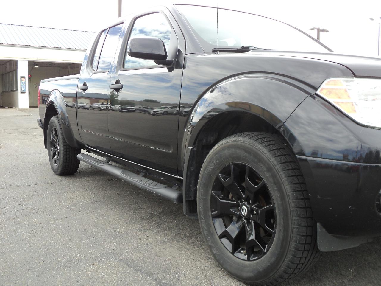 2019 Nissan Frontier SV Midnight Edition CrewCab 4x4 4.0L6cyl 6ftBox - Photo #21