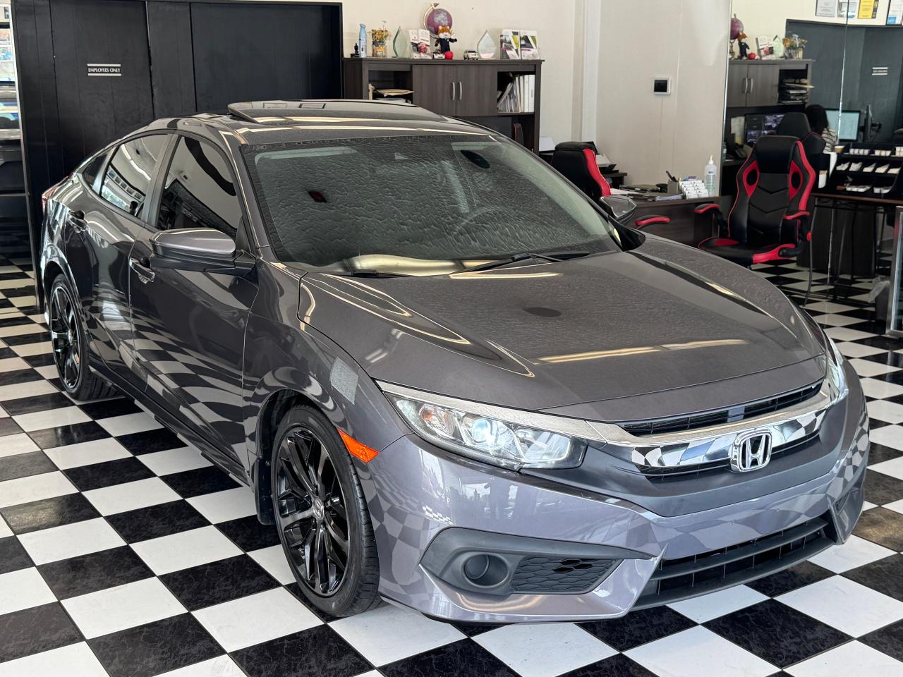2017 Honda Civic EX+Camera+Roof+Adaptive Cruise+Lane Keep+A/C - Photo #7