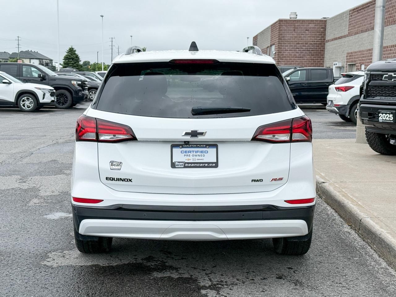 2024 Chevrolet Equinox RS 1.5L 4CYL WITH REMOTE START/ENTRY, SUNROOF, HEATED SEATS, HEATED STEERING WHEEL, BOSE SOUND SYSTEM, HD SURROUND VISION, APPLE CARPLAY AND ANDROID AUTO Photo3