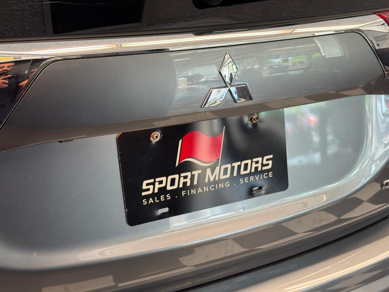 2016 Mitsubishi Outlander SE AWD 7 Passenger+New Tires+Brakes+Wheels+Camera - Photo #59