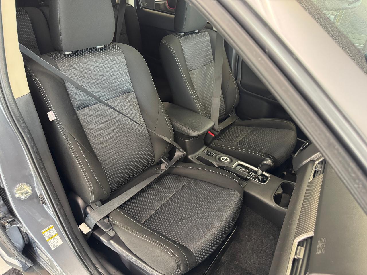 2016 Mitsubishi Outlander SE AWD 7 Passenger+New Tires+Brakes+Wheels+Camera Photo85