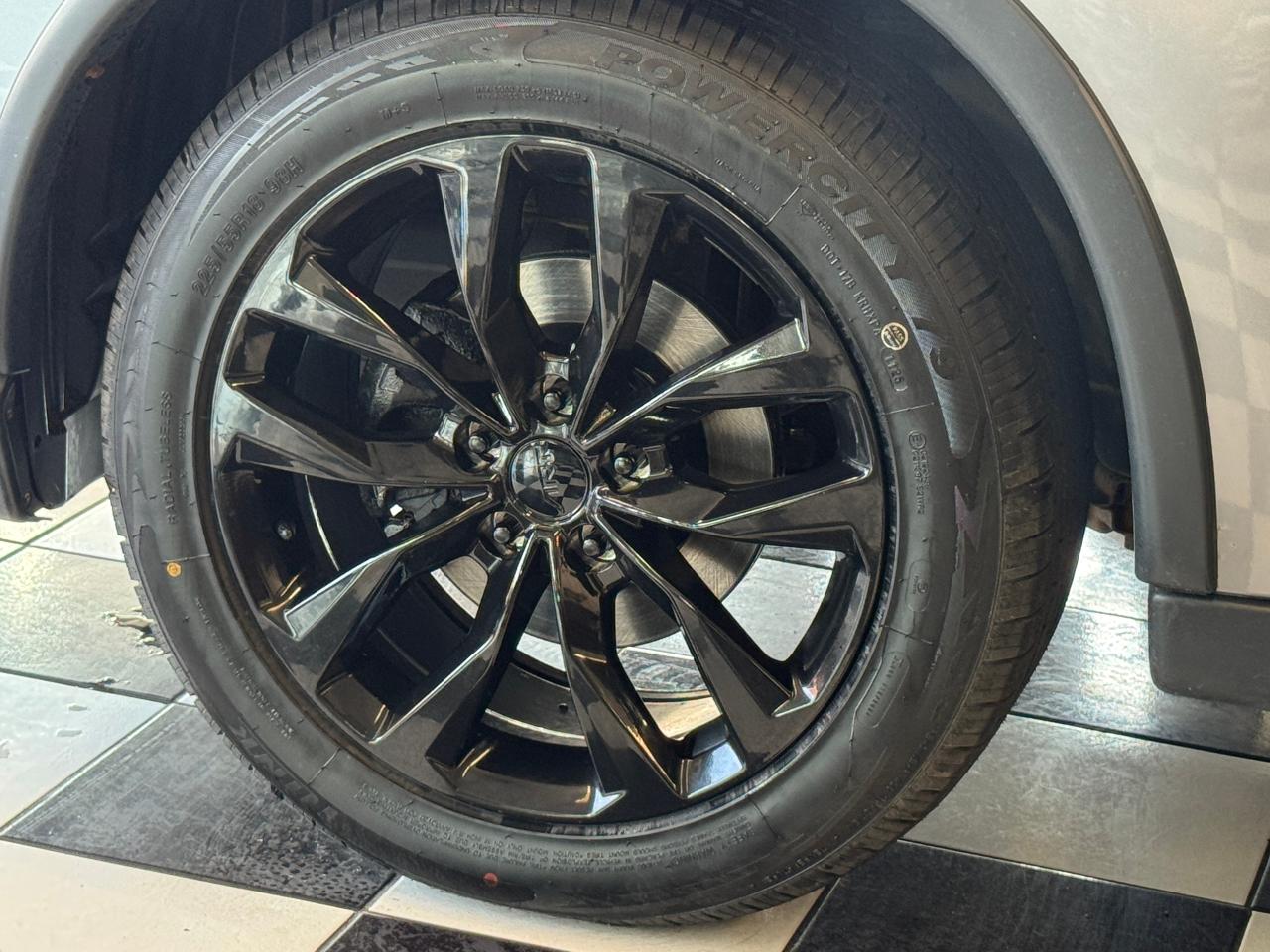 2016 Mitsubishi Outlander SE AWD 7 Passenger+New Tires+Brakes+Wheels+Camera Photo110
