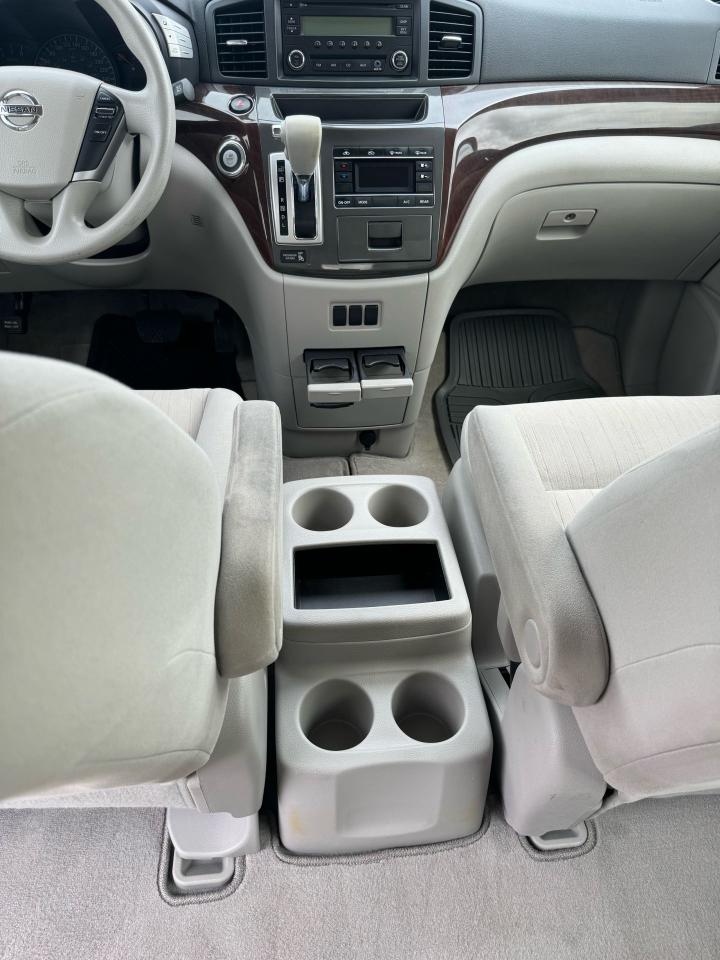 2013 Nissan Quest S - Photo #15