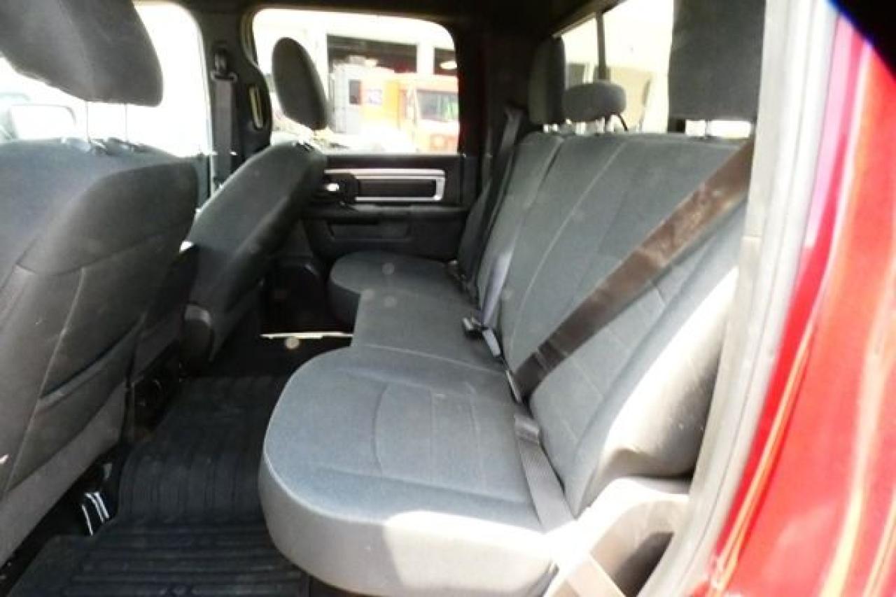 2021 Dodge Ram 1500 Crew Classic w/cloth seats, BUC - Photo #10