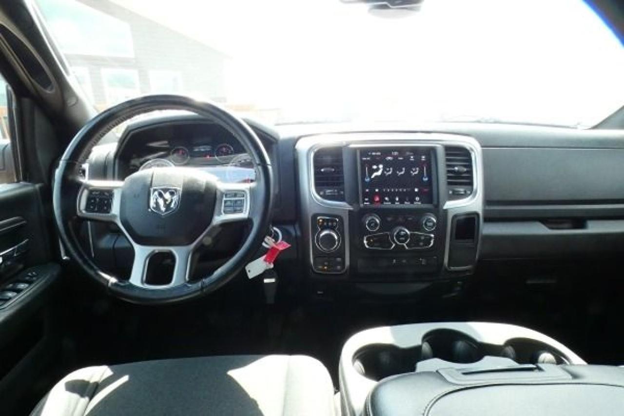 2021 Dodge Ram 1500 Crew Classic w/cloth seats, BUC - Photo #12
