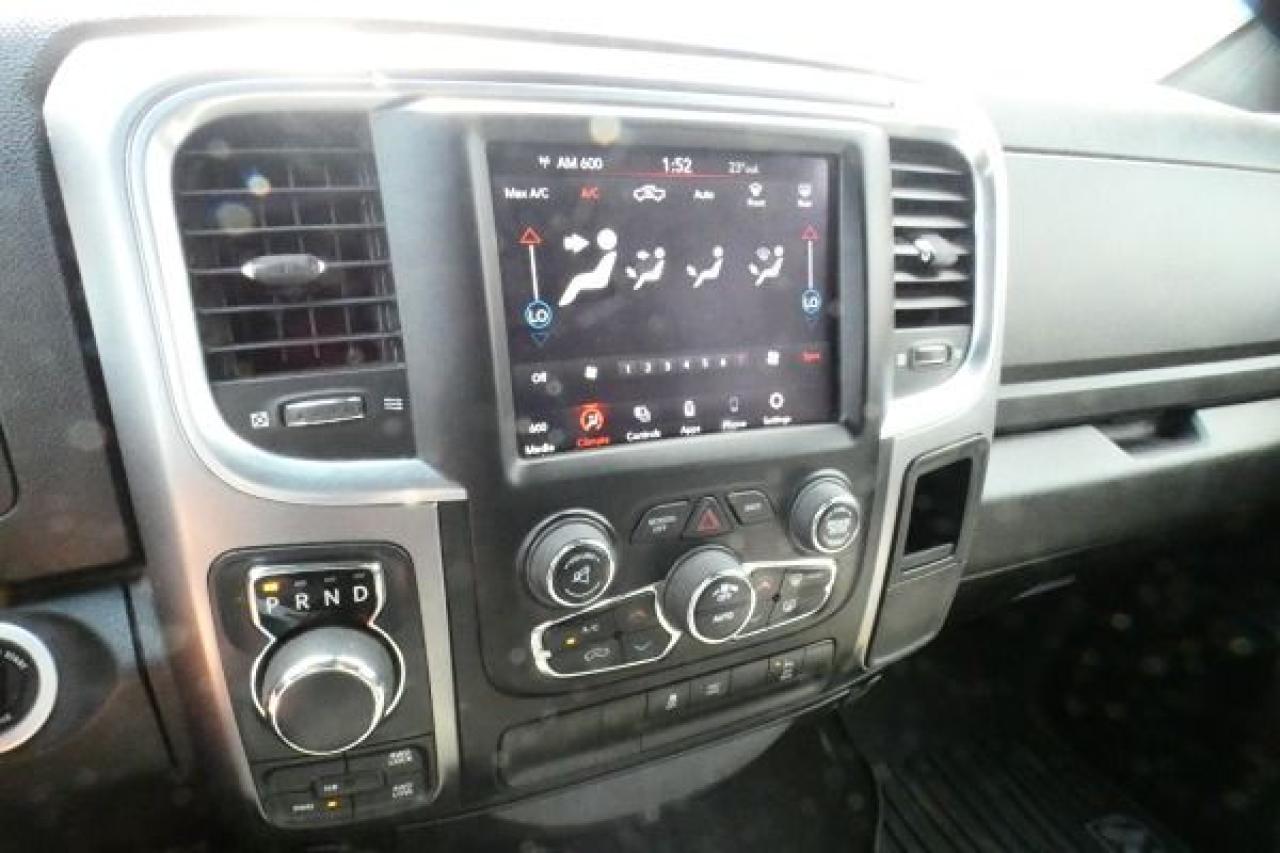 2021 Dodge Ram 1500 Crew Classic w/cloth seats, BUC - Photo #14