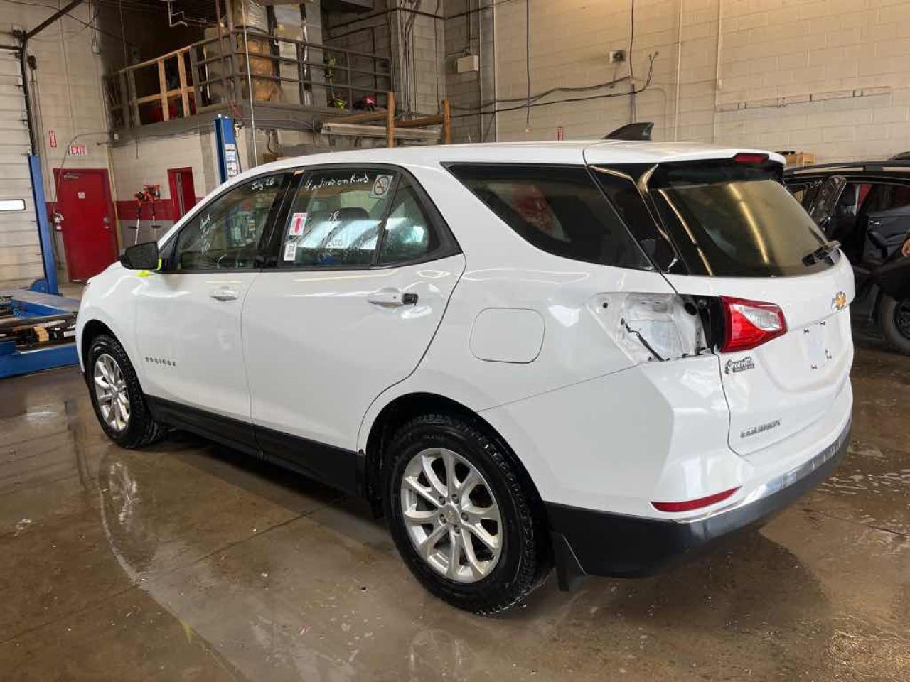 2018 Chevrolet Equinox LS - Photo #6