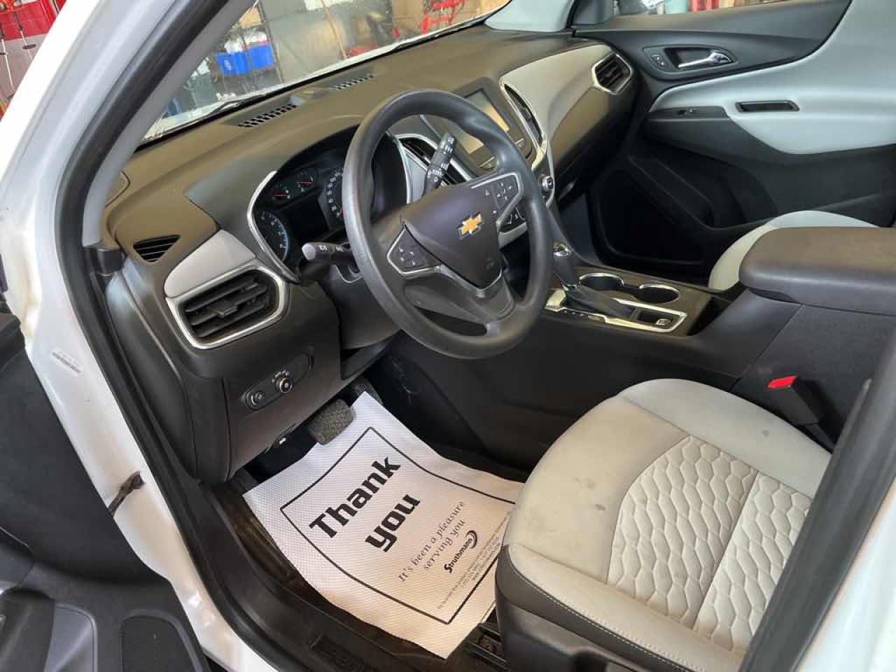 2018 Chevrolet Equinox LS - Photo #8