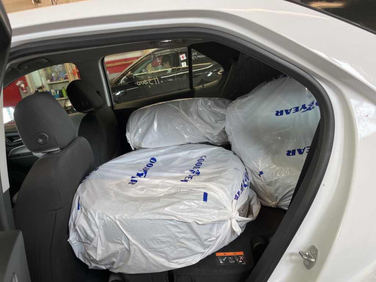 2018 Chevrolet Equinox LS - Photo #12