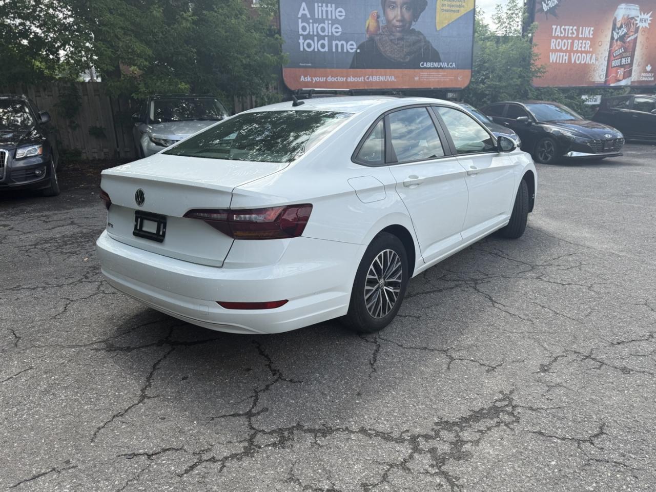 2019 Volkswagen Jetta 1.4T SEL 8A - Photo #4