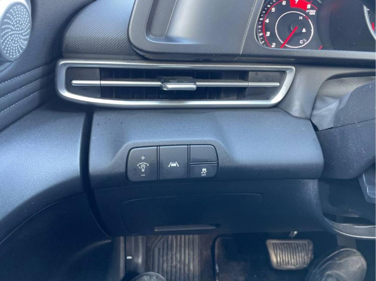 2021 Hyundai Elantra SEL - Photo #14