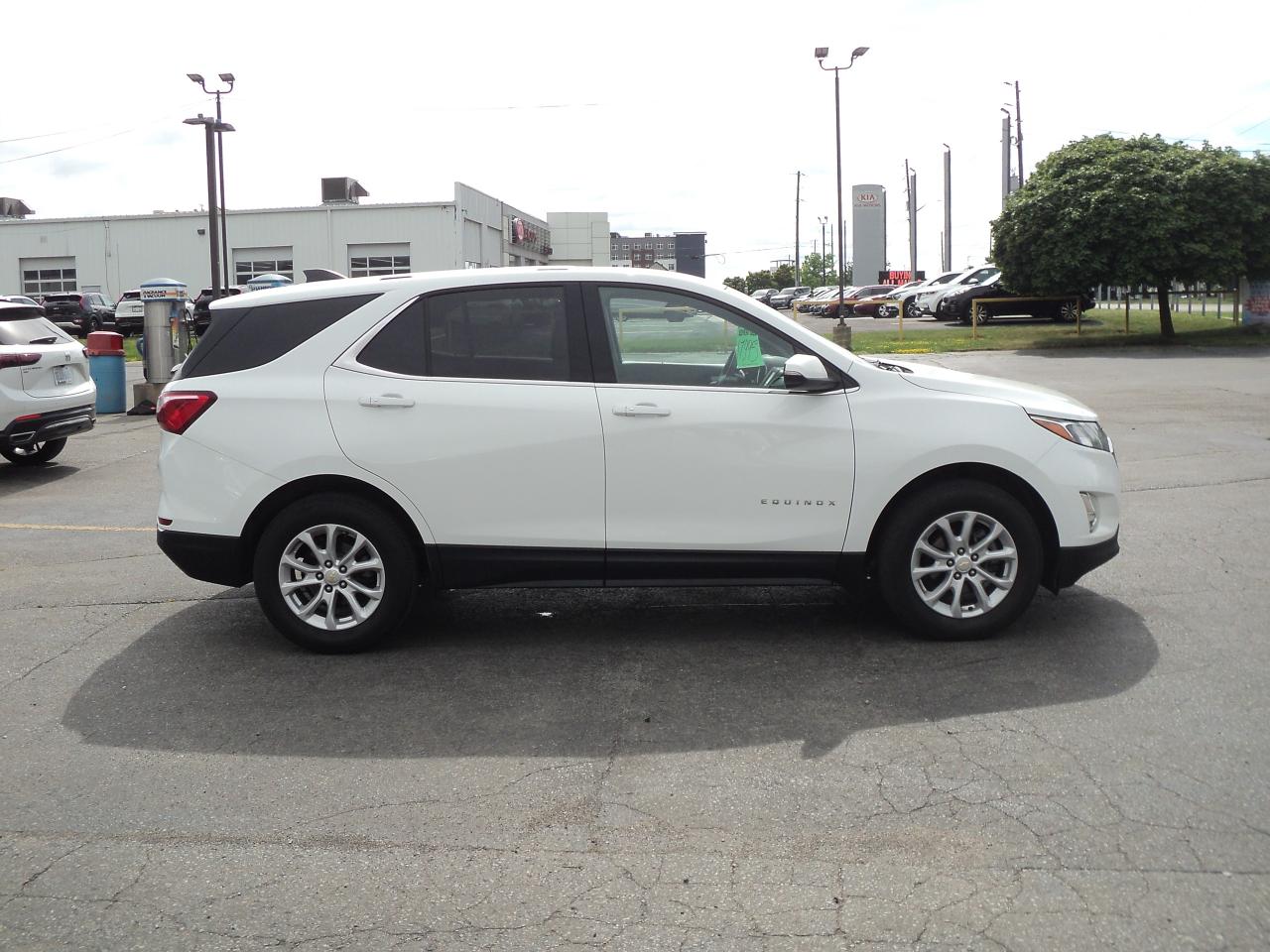 2019 Chevrolet Equinox LT AWD 1.5L4cylGas HeatedSeats BackUpCam - Photo #6