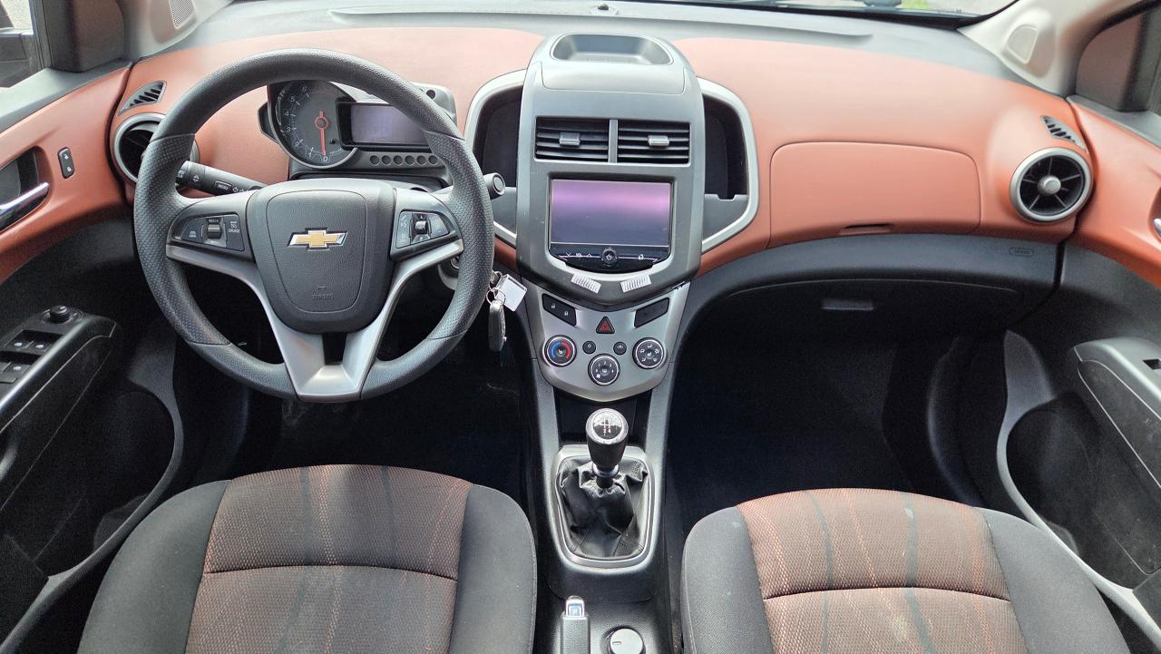 2015 Chevrolet Sonic LT Backup Cam/Winter tires/rims - Photo #11
