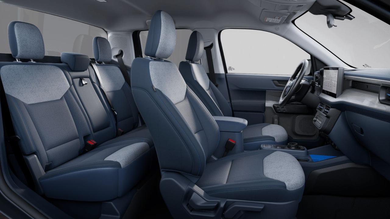 2025 Ford Maverick XLT AWD SuperCrew Photo5