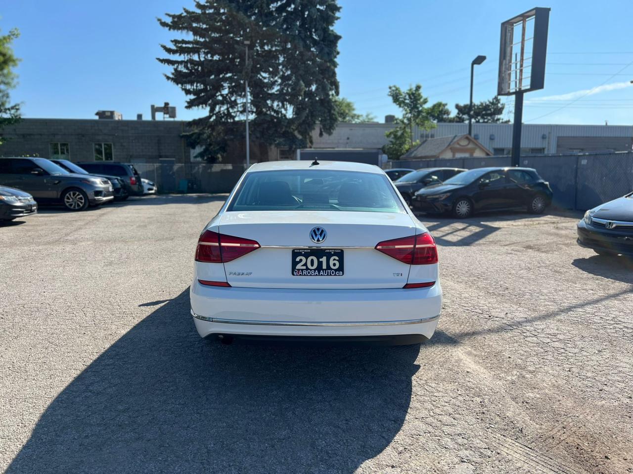 2016 Volkswagen Passat AUTO NO ACCIDENT HEATED SEAT BACKUP CAMERA B-T Photo2