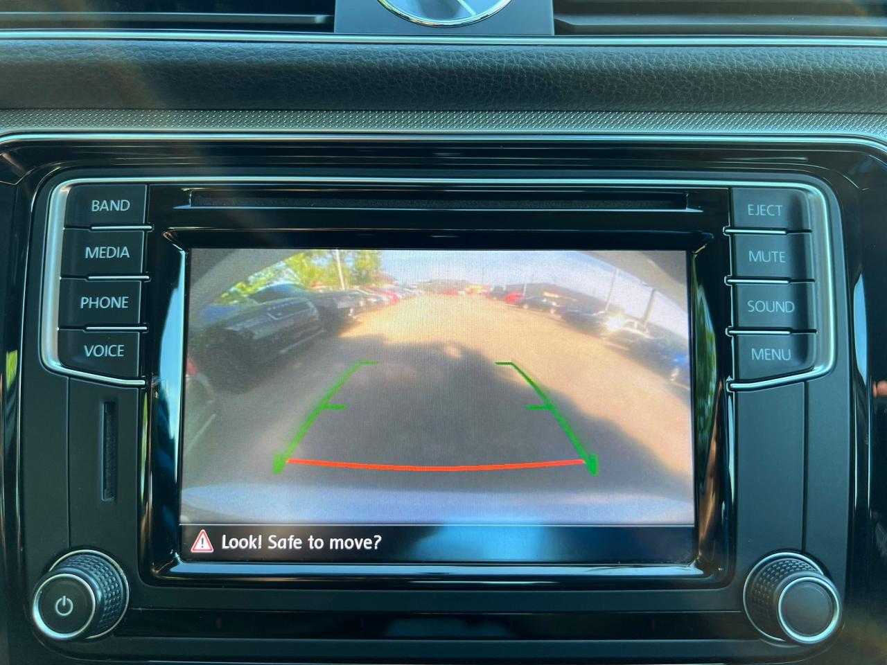2016 Volkswagen Passat AUTO NO ACCIDENT HEATED SEAT BACKUP CAMERA B-T - Photo #18