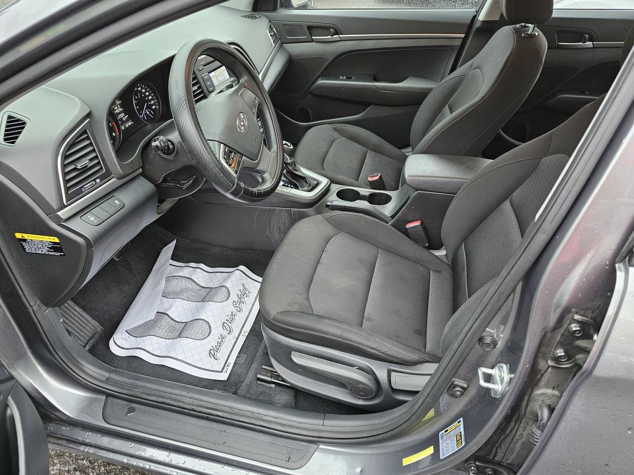 2018 Hyundai Elantra LE Auto, Auto, Bluetooth, A/C, Accident Free - Photo #10