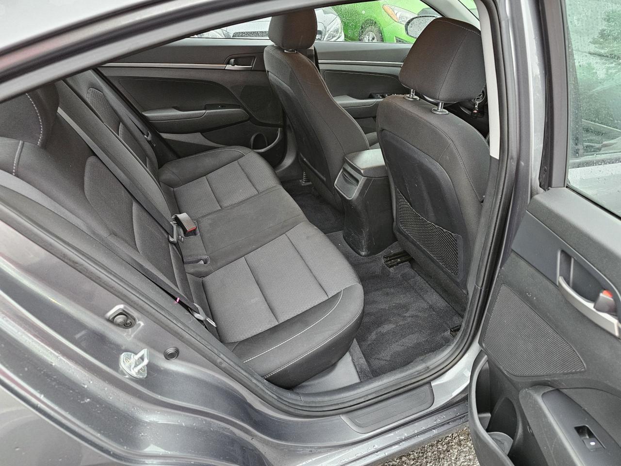 2018 Hyundai Elantra LE Auto, Auto, Bluetooth, A/C, Accident Free - Photo #8