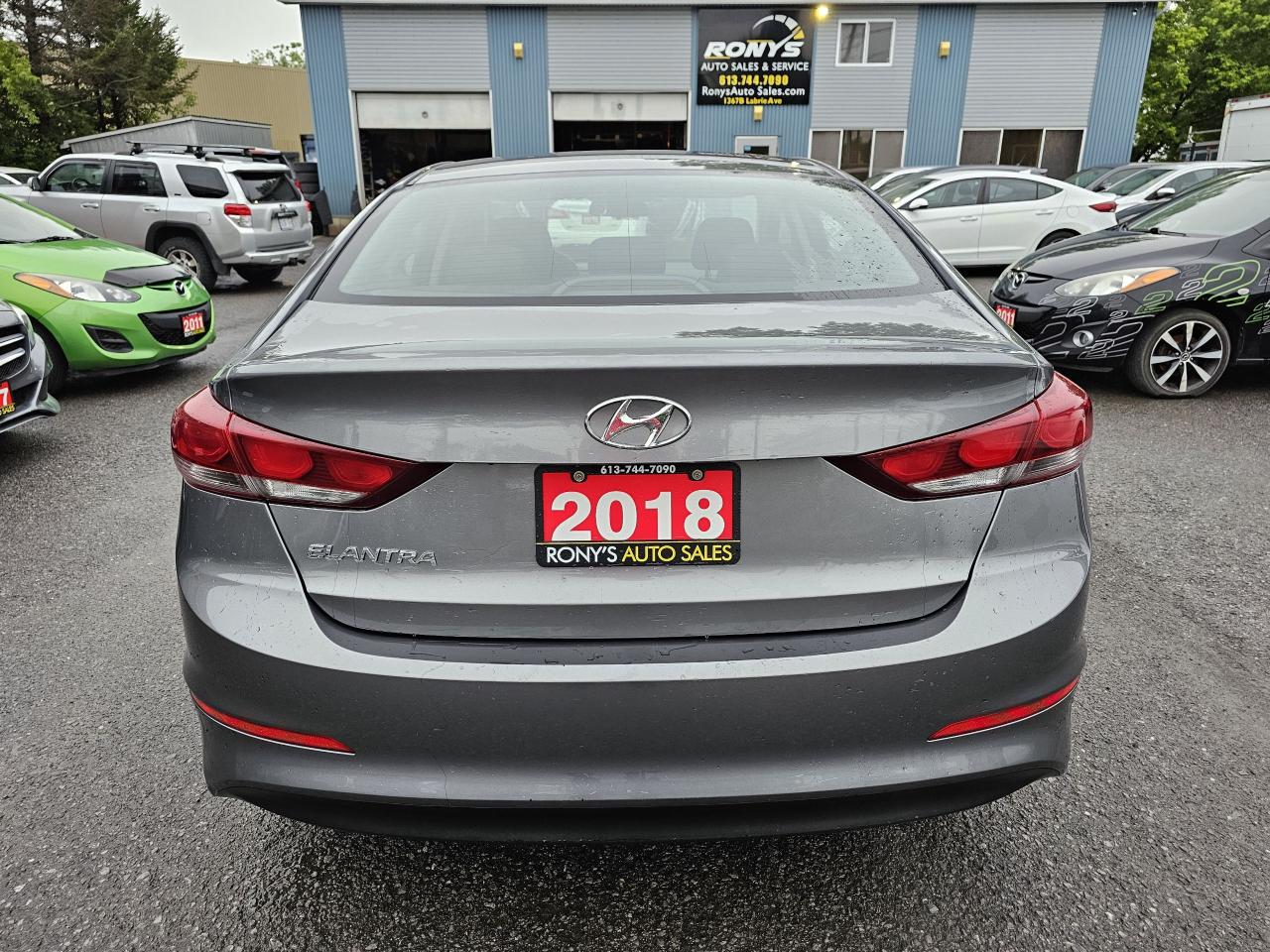 2018 Hyundai Elantra LE Auto, Auto, Bluetooth, A/C, Accident Free Photo4