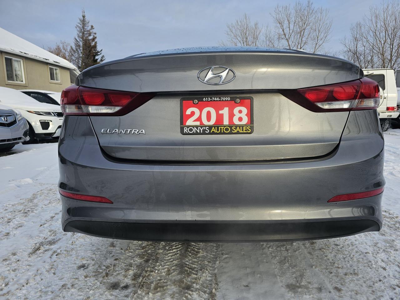 2018 Hyundai Elantra LE Auto, Auto, Bluetooth, A/C, Accident Free Photo3