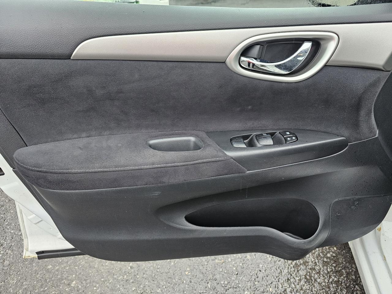 2013 Nissan Sentra SV, MANUAL, CERTIFIED, A/C, POWER GROUP - Photo #14