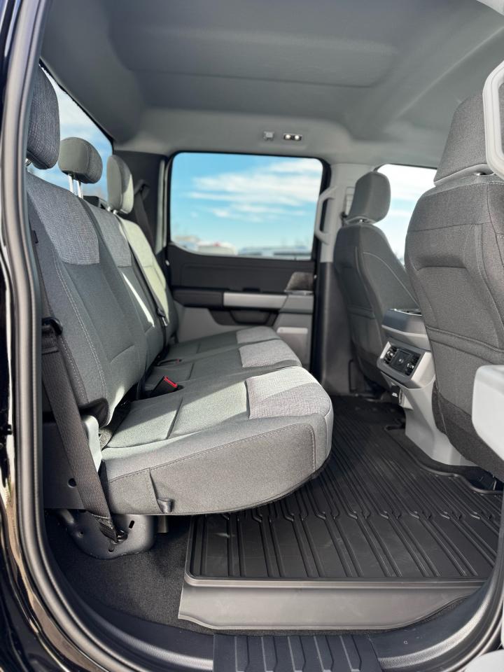 2025 Ford F-350 Super Duty SRW XLT Photo5