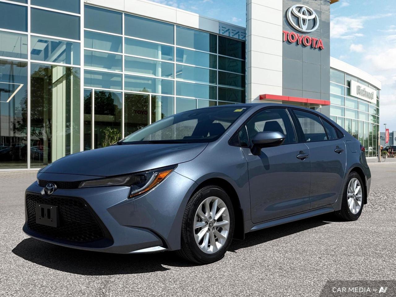 Used 2021 Toyota Corolla LE Upgrade | CPO | Local | CarPlay | Wireless Charger | for sale in Winnipeg, MB