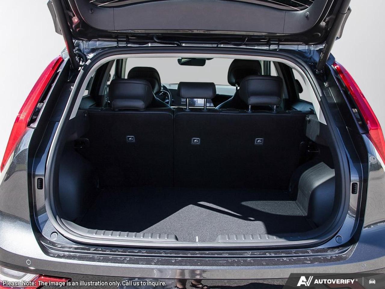 2025 Kia NIRO SX FWD Photo