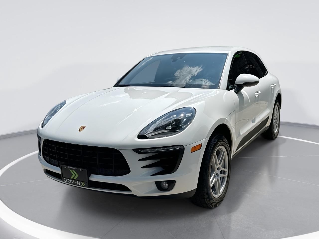 Used 2018 Porsche Macan AWD for sale in Newmarket, ON