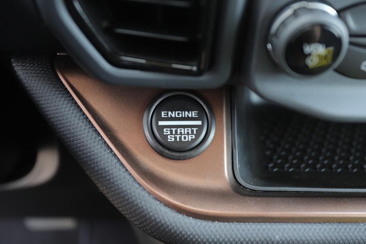 2022 Ford Bronco Sport Outer Banks 4X4 Photo5