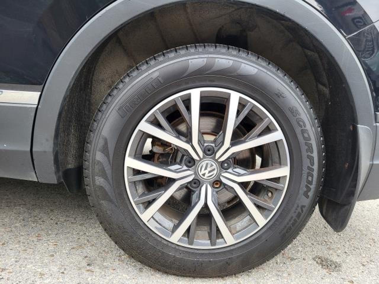 2018 Volkswagen Tiguan COMFORTLINE Photo