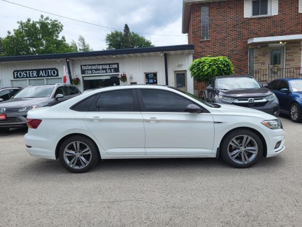2019 Volkswagen Jetta RLINE Photo25