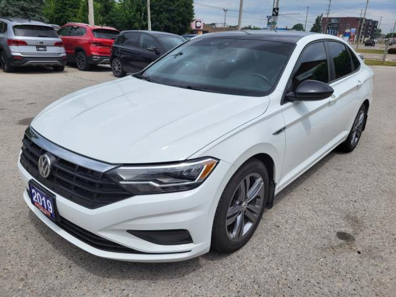2019 Volkswagen Jetta RLINE Photo30