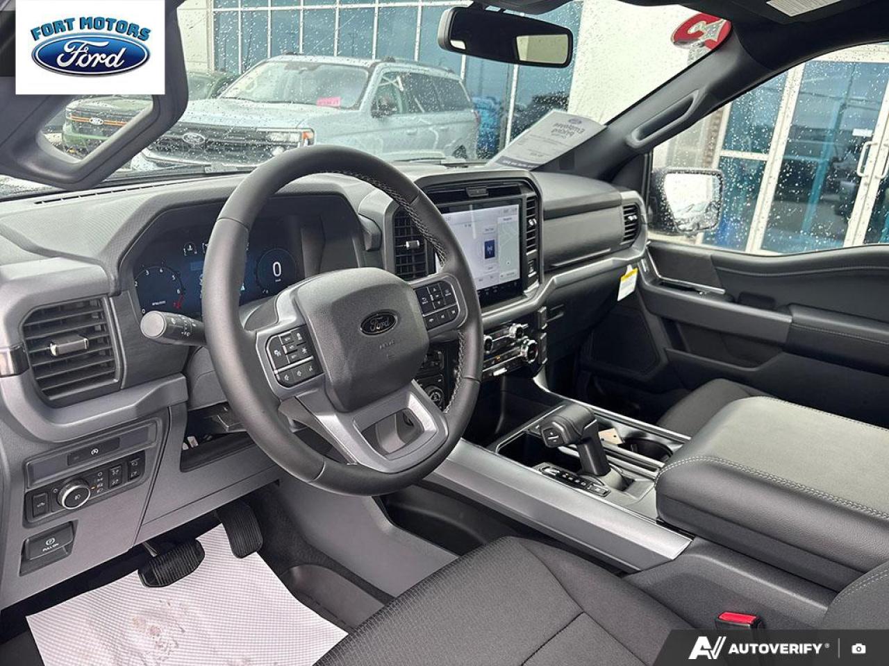 2025 Ford F-150 XLT Photo5