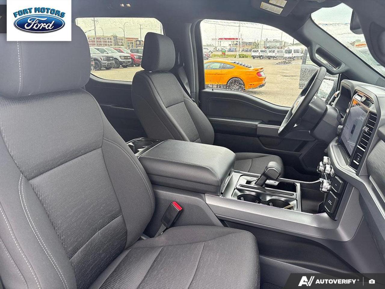 2025 Ford F-150 XLT Photo5
