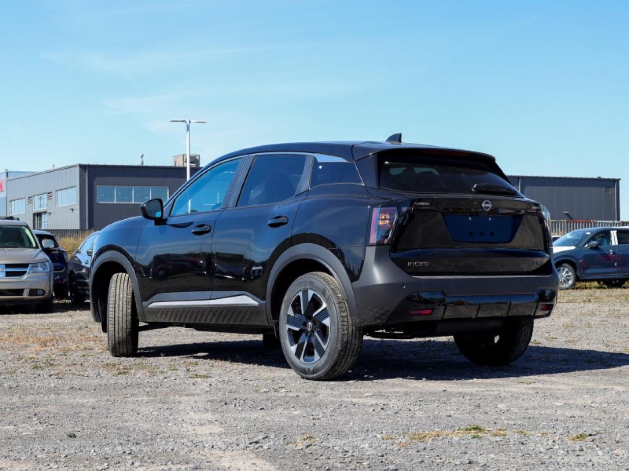2025 Nissan Kicks Play S  - Apple CarPlay -  Android Auto Photo