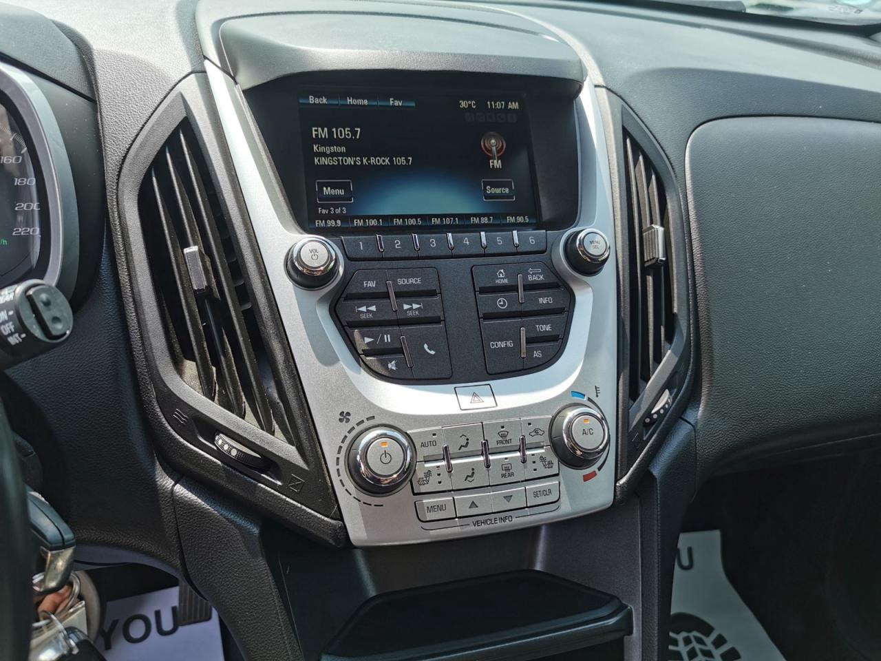 2017 Chevrolet Equinox LT - Photo #19